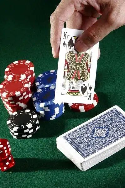 8 bet